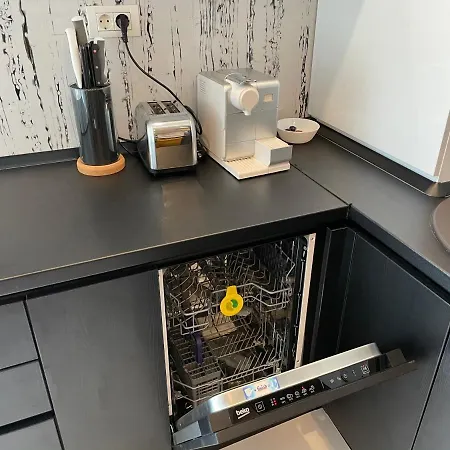 Fancy Westpark 2 Lakeview W7 * Βουκουρέστι