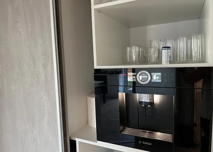 Lägenhet Fancy Westpark 2 Lakeview W7 *