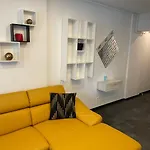شقة Fancy Westpark 2 Lakeview W7 بوخارست